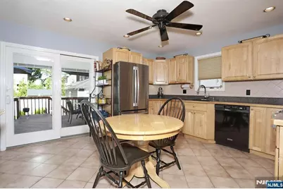 94 Smith Avenue, Bergenfield, NJ 07621 - Photo 16