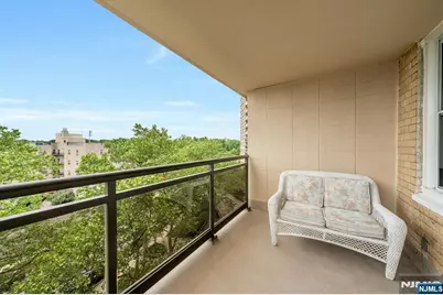 2200 N Central Road 6U #6U, Fort Lee, NJ 07024 - Photo 16