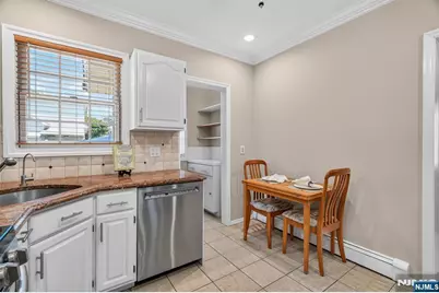 119 Kingston Avenue, Hawthorne, NJ 07506 - Photo 16