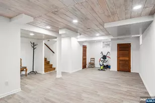 1095 Harvard Pl, Fort Lee, NJ 07024 - Photo 22