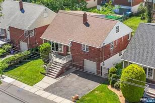 1095 Harvard Pl, Fort Lee, NJ 07024 - Photo 4