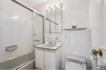 6040 Boulevard East 23G #23G, West New York, NJ 07093 - Photo 18