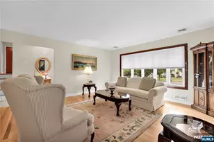 23 Ridge Ct, Cedar Grove, NJ 07009 - Photo 6