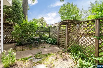 300 Van Buren Avenue, Teaneck Township, NJ 07666 - Photo 22