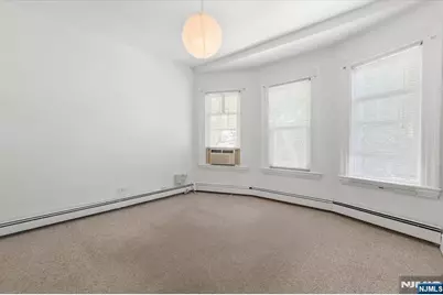 209 Washington Avenue, Rutherford, NJ 07070 - Photo 14