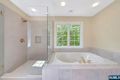 210 Woodmere Court, Franklin Lakes, NJ 07417 - Photo 16