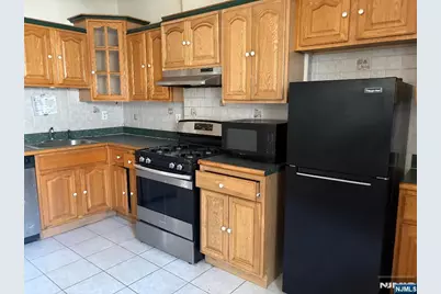 94 Elm Road, Newark, NJ 07105 - Photo 4