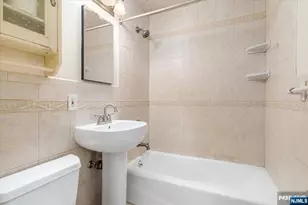 364 Roosevelt Ave, Lyndhurst Township, NJ 07071 - Photo 12