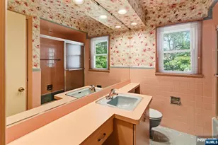 169 Hamilton Rd, Teaneck Township, NJ 07666 - Photo 18
