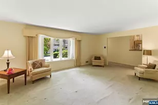 169 Hamilton Rd, Teaneck Township, NJ 07666 - Photo 6