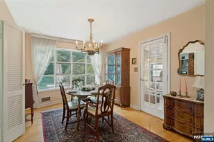 10-01 Plymouth Dr, Fair Lawn, NJ 07410 - Photo 8