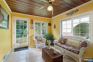 10-01 Plymouth Dr, Fair Lawn, NJ 07410 - Photo 14