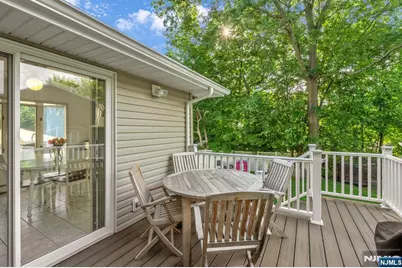 31 Monhegan Avenue, Wayne, NJ 07470 - Photo 6