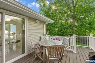 31 Monhegan Ave, Wayne, NJ 07470 - Photo 6