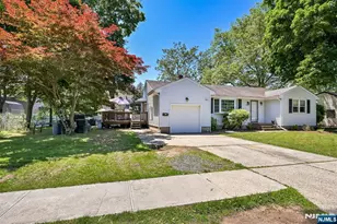 559 Herrmann Ave, River Vale Township, NJ 07675 - Photo 2
