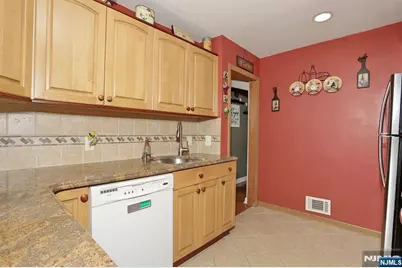 305 Depew Street, Dumont, NJ 07628 - Photo 8