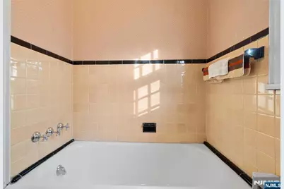433 Mount Pleasant Avenue, West Orange Township, NJ 07052 - Photo 26