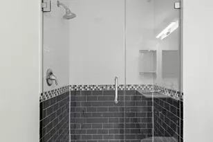 202 Adams Ct, Edgewater, NJ 07020 - Photo 30