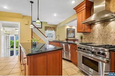 120 Buckingham Road, Montclair, NJ 07043 - Photo 20