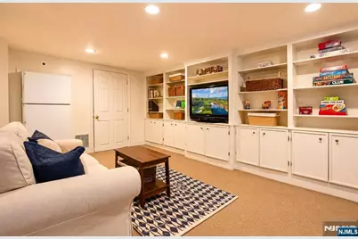 120 Buckingham Road, Montclair, NJ 07043 - Photo 32