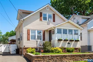 41 Frederick Ave, Hawthorne, NJ 07506 - Photo 2