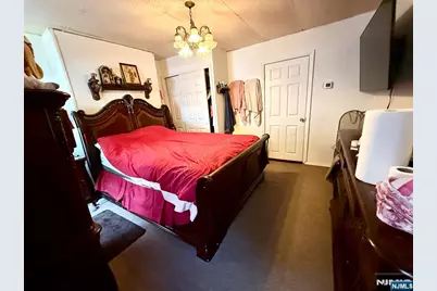 30 Searing Avenue, East Newark, NJ 07029 - Photo 4