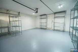 130 Kensington Dr, Fort Lee, NJ 07024 - Photo 30