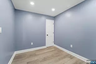 816 W Grand Street 3B, Elizabeth, NJ 07202 - Photo 18