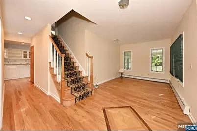 50 Midland Avenue, Wyckoff Township, NJ 07481 - Photo 4