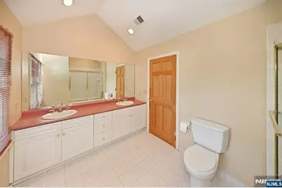 50 Midland Avenue, Wyckoff Township, NJ 07481 - Photo 18