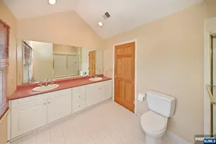 50 Midland Ave, Wyckoff Township, NJ 07481 - Photo 18