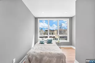 219 Clerk St, Jersey City, NJ 07305 - Photo 28