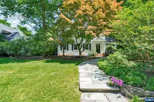 183 Harding Rd, Glen Rock, NJ 07452 - Photo 2