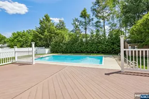 320 Jordan Rd, New Milford, NJ 07646 - Photo 44