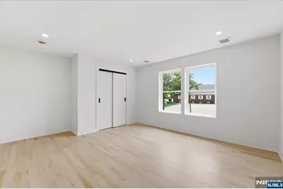 180 Sheridan Avenue, Clifton, NJ 07011 - Photo 22