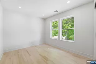 180 Sheridan Ave, Clifton, NJ 07011 - Photo 18
