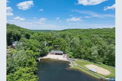 39 Broadway, West Milford, NJ 07480 - Photo 50