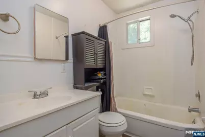 39 Broadway, West Milford, NJ 07480 - Photo 22