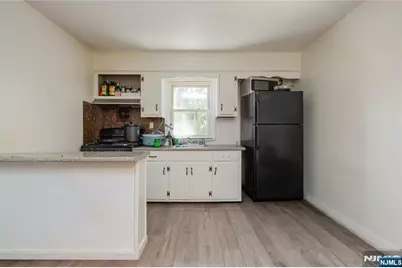39 Broadway, West Milford, NJ 07480 - Photo 18