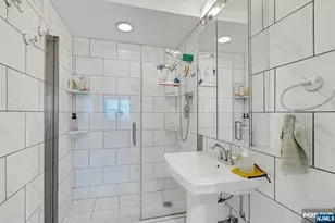 2000 Linwood Ave 16J, Fort Lee, NJ 07024 - Photo 10