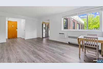 2345 Linwood Avenue 6H #6H, Fort Lee, NJ 07024 - Photo 2