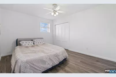 2345 Linwood Avenue 6H #6H, Fort Lee, NJ 07024 - Photo 10