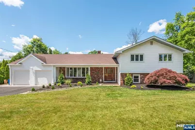 68 Mandeville Drive, Wayne, NJ 07470 - Photo 1