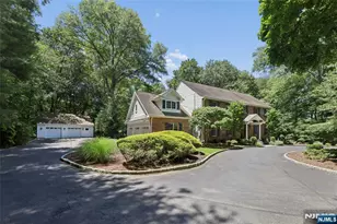 27 Duane Ln, Demarest, NJ 07627 - Photo 2