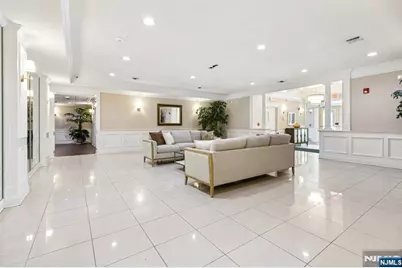 9104 Ravenscroft Road, Clifton, NJ 07013 - Photo 34