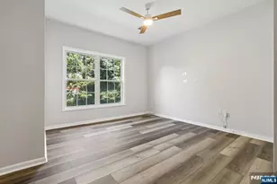 9104 Ravenscroft Rd, Clifton, NJ 07013 - Photo 28