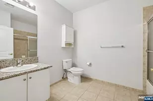 9104 Ravenscroft Rd, Clifton, NJ 07013 - Photo 30