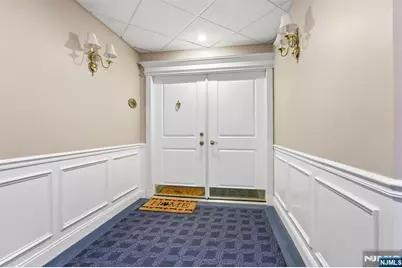 9104 Ravenscroft Road, Clifton, NJ 07013 - Photo 32