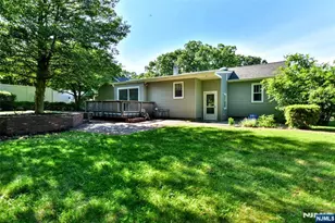 11 Mountain Ridge Dr, Wayne, NJ 07470 - Photo 26