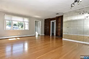 11 Mountain Ridge Dr, Wayne, NJ 07470 - Photo 8
